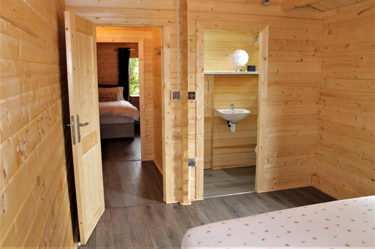 Inviting 3-Bedroom Lodge In Ashton Under Hill Івшем Екстер'єр фото
